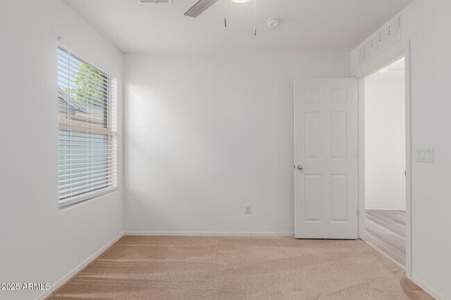 Building Photo - 231 S 197th Ave