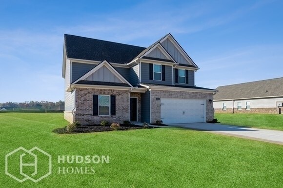 Primary Photo - NEW CONSTRUCTION NOW AVAILABLE! - 1125 Ama...