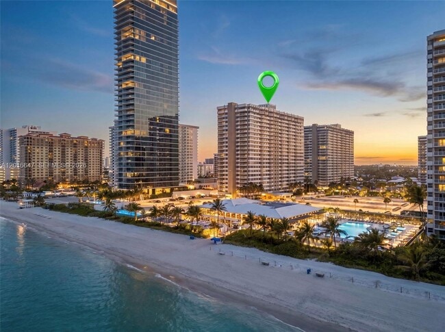 Building Photo - 1980 S Ocean Dr