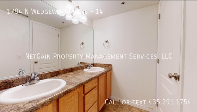 Building Photo - 1784 N Wedgewood Ln