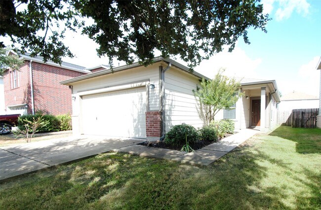 Building Photo - 18410 Fair Grange Ln