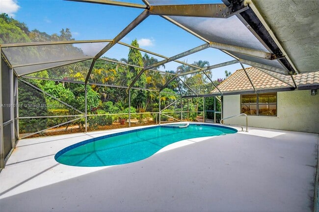 Building Photo - 9721 Majestic Way