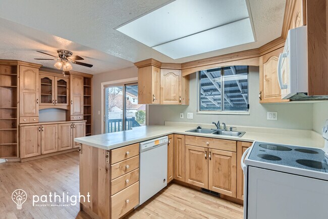 Building Photo - 5539 Danube Circle