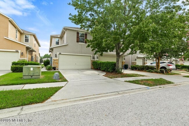 Primary Photo - 6019 Bartram Village Dr