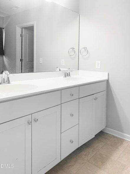 Building Photo - 416 Cherry St