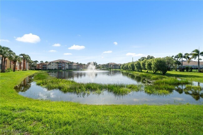 Building Photo - 6360 Aragon Way