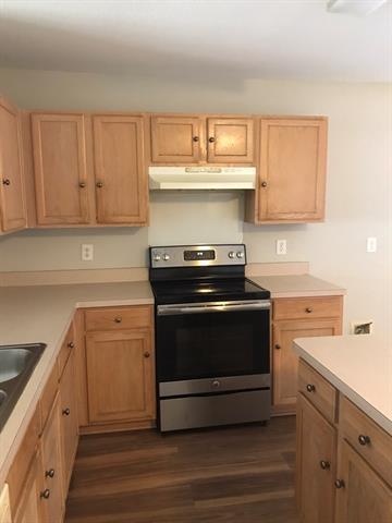 Building Photo - 2809 Terrace Dr