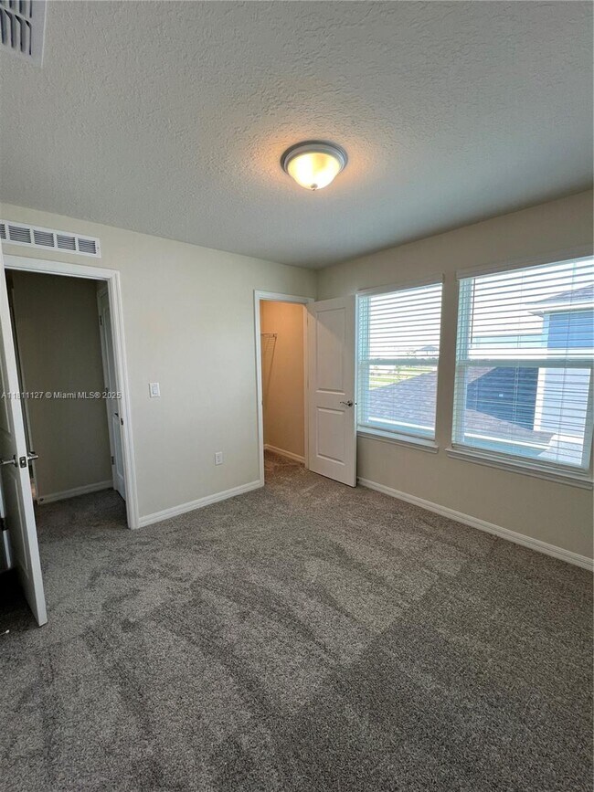 Building Photo - 16414 Grey Pne Dr