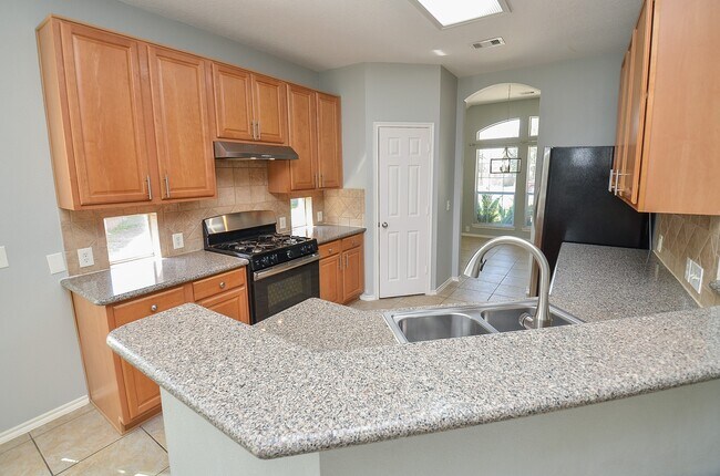 Building Photo - 3010 Rosebud Dale Ct