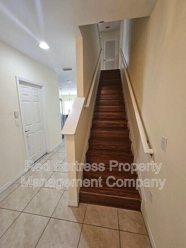Building Photo - 3886 Tilbor Circle