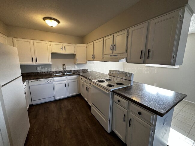 Building Photo - 6640 Lowell Blvd