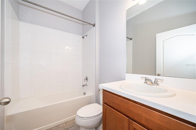 Building Photo - 902 Grand Hilltop Dr