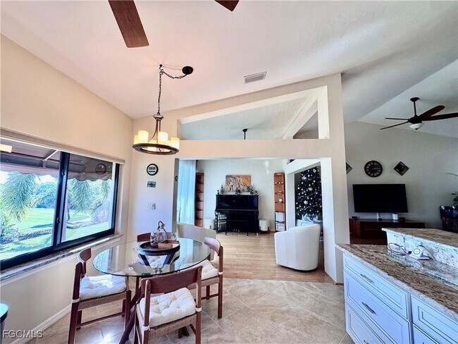 Building Photo - 16561 Heron Coach Way