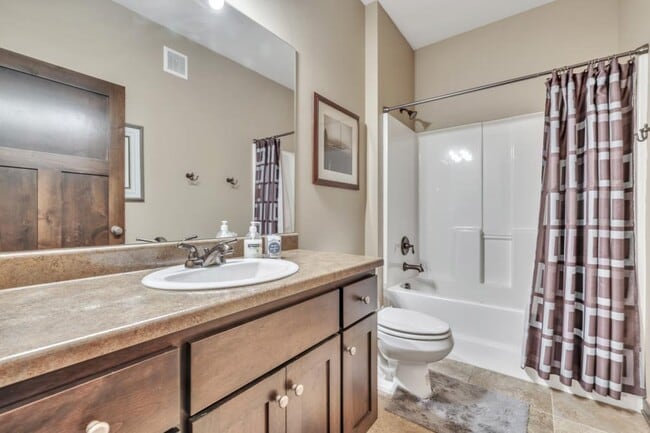 Building Photo - 445 240th Ave