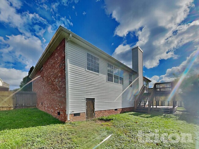 Building Photo - 7241 Explorer Trail