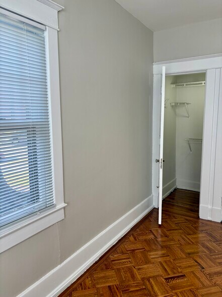 Building Photo - 1115 Ray Ave