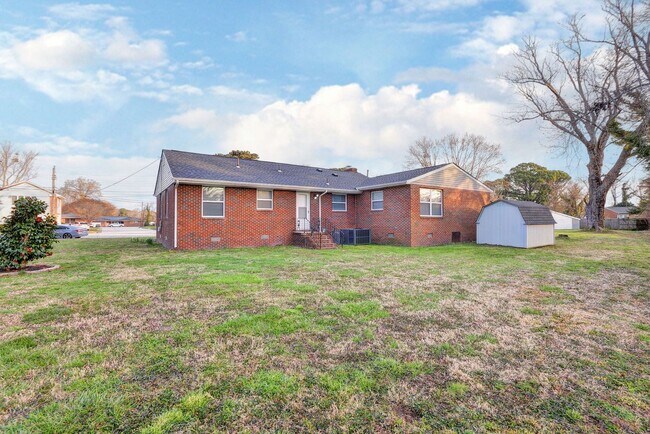 Building Photo - Call Eric Thompson at (757) 685-3172 for more information