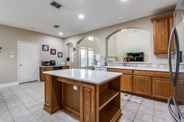 Building Photo - 14823 Blakehill Dr