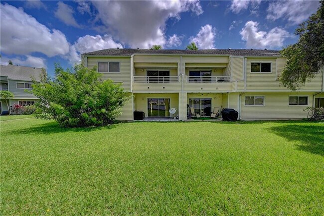 Building Photo - 3457 NW 44th St