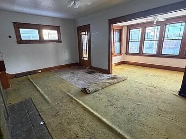 Building Photo - Looking for an easier path to homeownership?