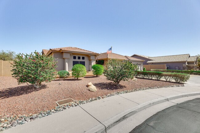 Building Photo - 1425 N Harper Cir