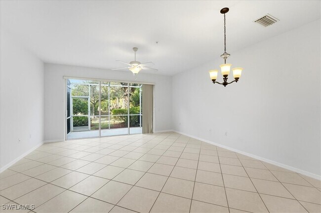 Building Photo - 1059 Albany Ct