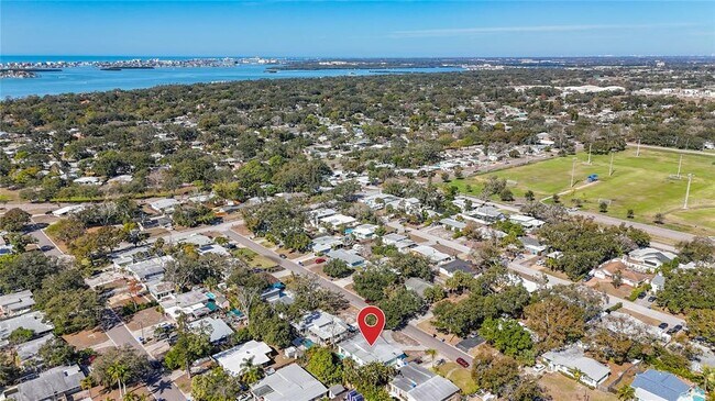 Building Photo - 7250 12th Ave N