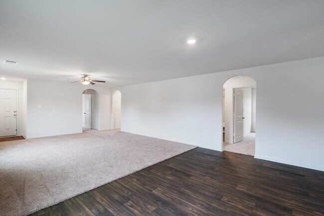 Building Photo - 173 Allington Cir