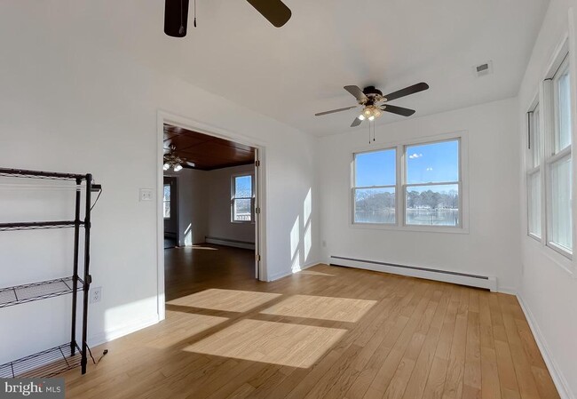 Building Photo - 37117 Moore Rd