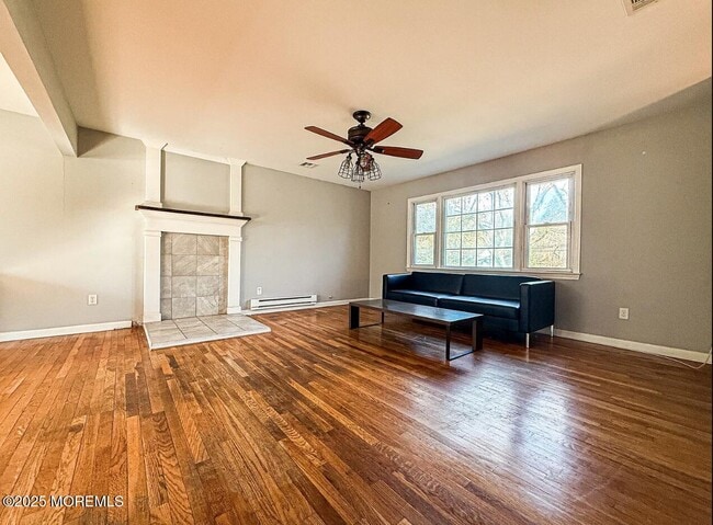 Building Photo - 532 Frank Applegate Rd