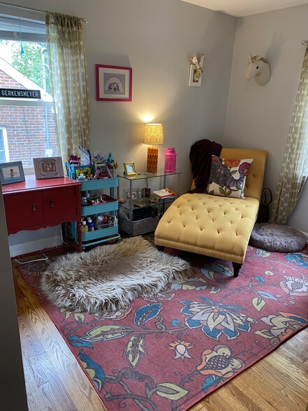 1st floor bedroom - 57 Burdsall Ave