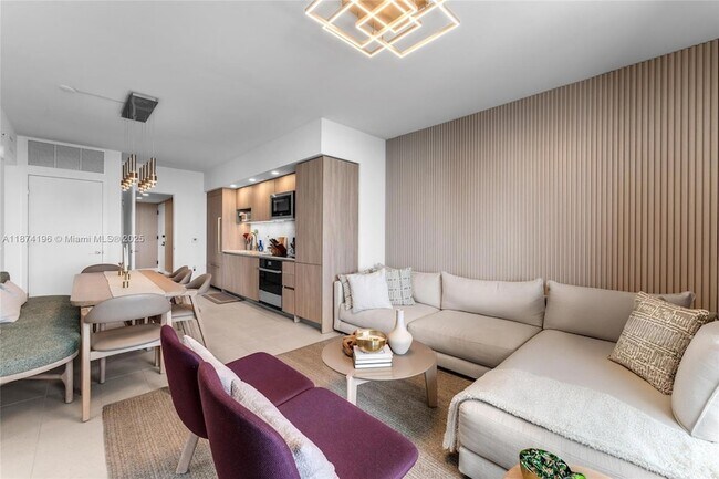 Building Photo - 159 NE 6th St