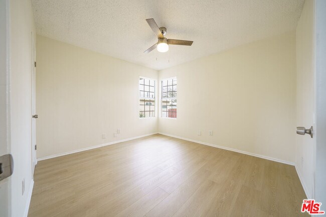 Building Photo - 38020 12th St E