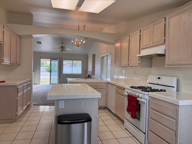 Building Photo - 44180 Camino Lavanda