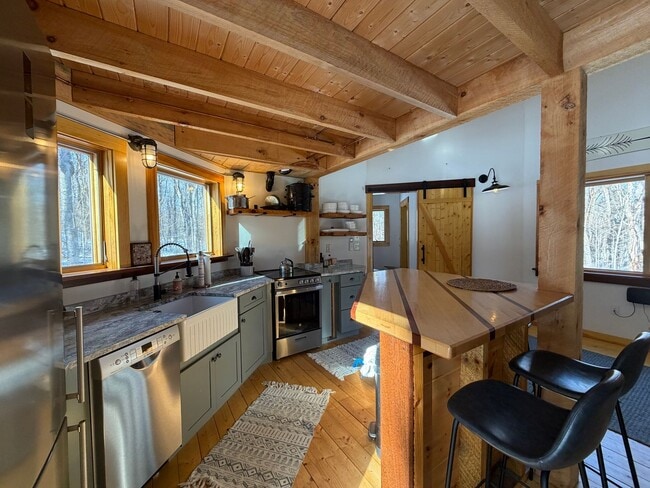 Building Photo - Modern, Tiny Home Retreat with Bonus Studio, Pet Friendly- Becket, MA