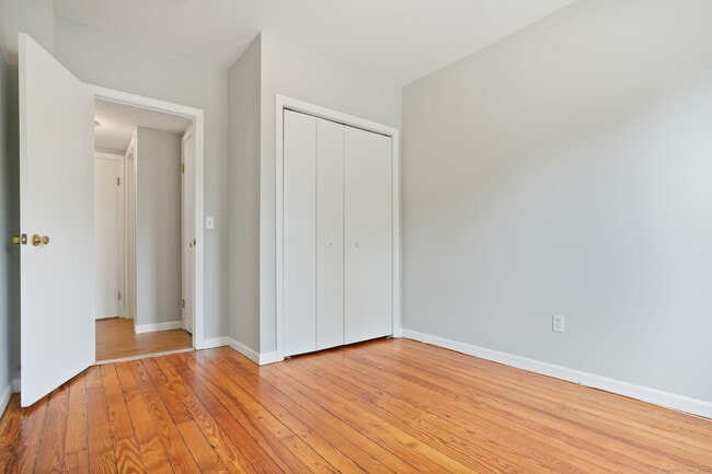 Building Photo - 102 Wooster St