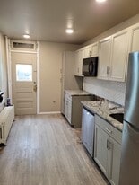 Kitchen - 332 S 11th St