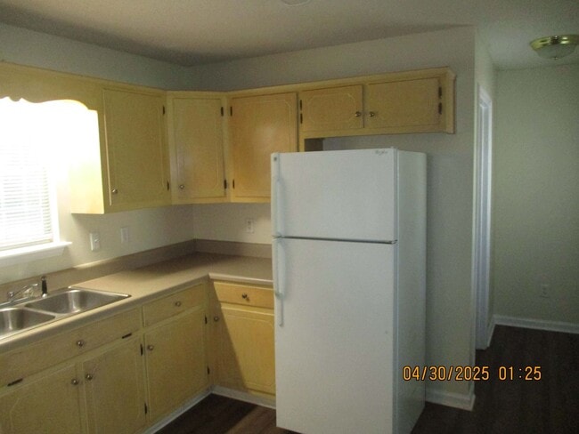 Building Photo - 231 Fire Tower Rd