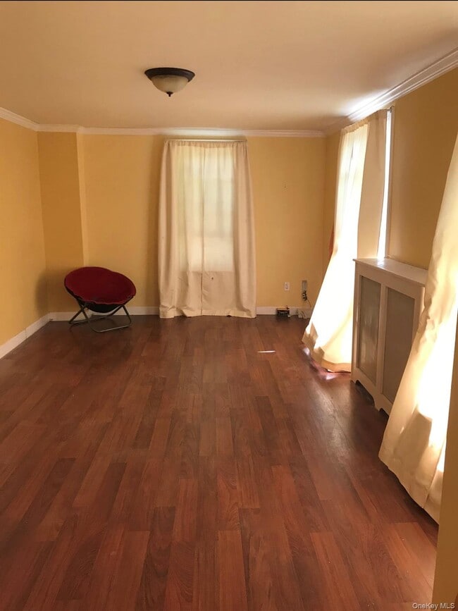 Building Photo - 128 Lakeview Ave