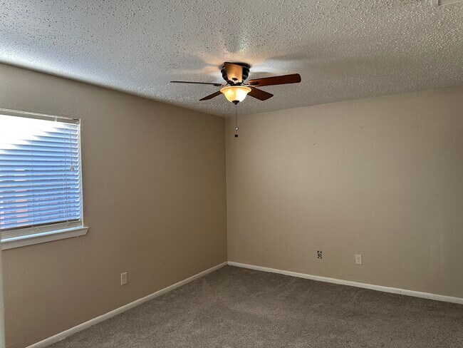 Building Photo - 20031 S Pecos Valley Trail