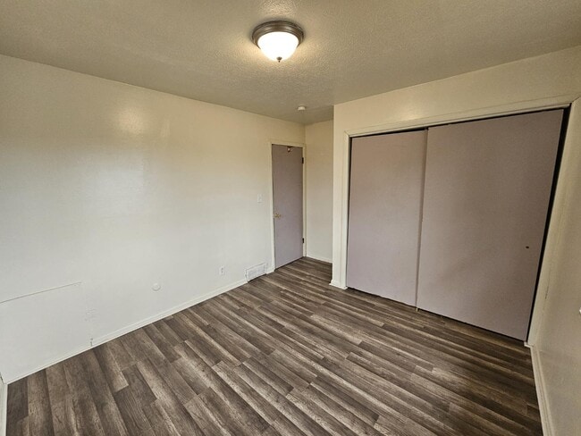 Building Photo - 1695 Leighton Ave