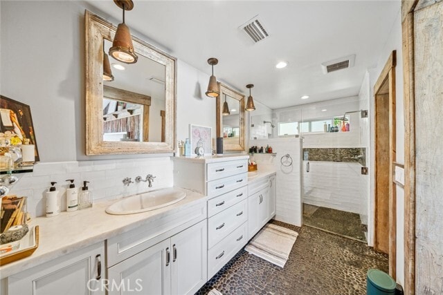Building Photo - 31872 Paseo Alto Plano
