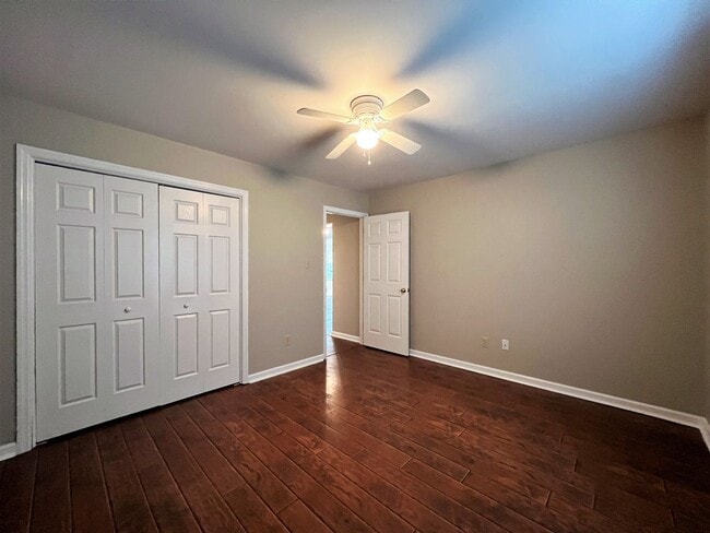 Building Photo - 10025 Highgate Cir