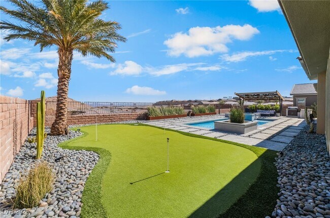 Building Photo - 3120 Greenscape Ln