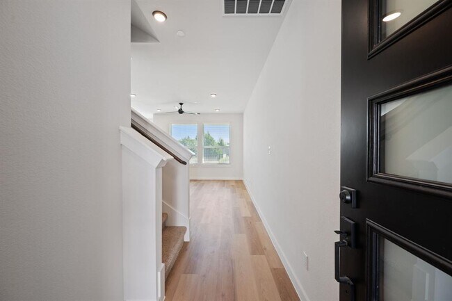 Building Photo - 2600 Gattis School Rd