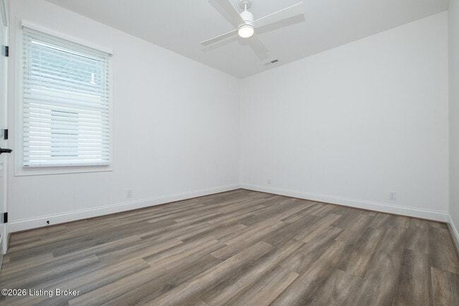 Building Photo - 6024 Passionflower Dr