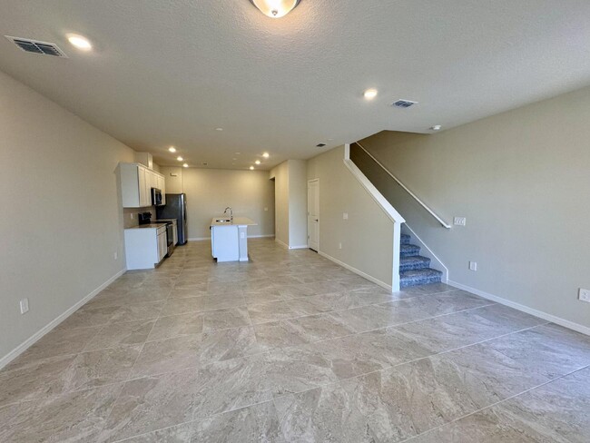 Building Photo - Brand New Townhome in Kissimmee, FL – $2,0...