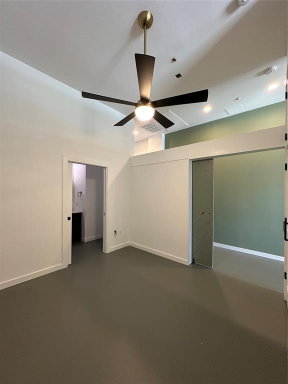 Building Photo - 507 Sabine St