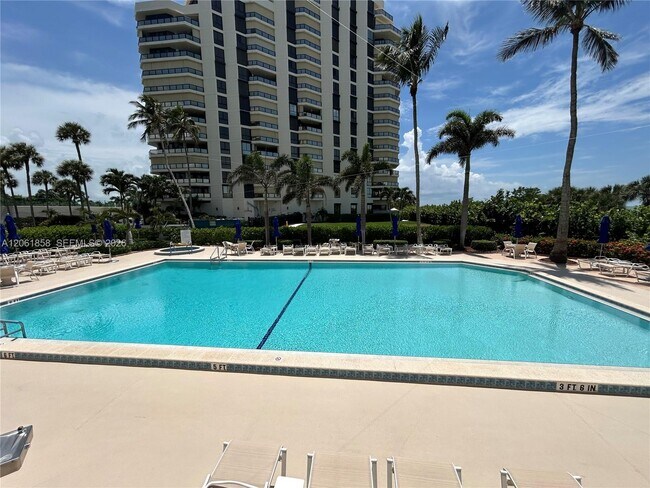 Building Photo - 720 S Collier Blvd