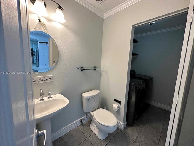 Building Photo - 2611 Regalia Way